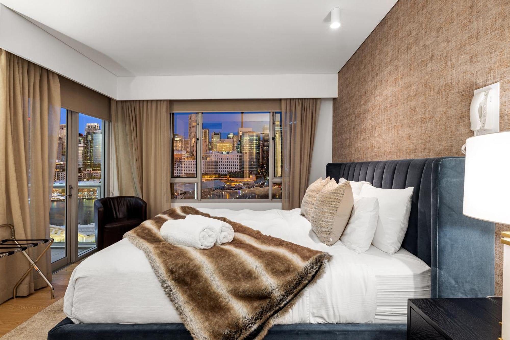 3 Bedroom Darling Harbour Apartment シドニー エクステリア 写真